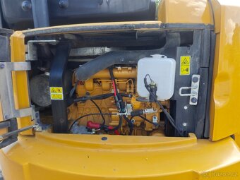 Pásový bagr Caterpillar CAT 305E2, r.v. 2019 - 11