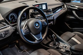 BMW X2 sDrive18i Advantage Plus - 20 tis. km, servis - 11