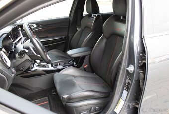 Kia ProCeed 1.6 T-GDi GT A/T - 11