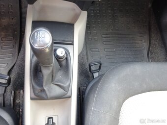 Škoda Fabia 1.2i r.v.2006 Koupeno v ČR stk:2/2027 - 11