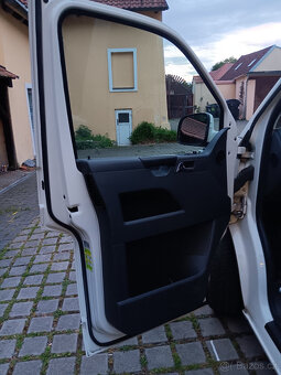 VW T5 Caravelle 2.5TDI - 11