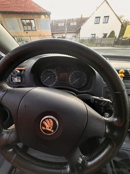 Škoda Octavia 2 Kombi v depozitu k prodeji - 11