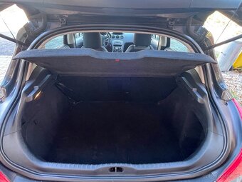 Peugeot 308 1,6 Sportium - 11