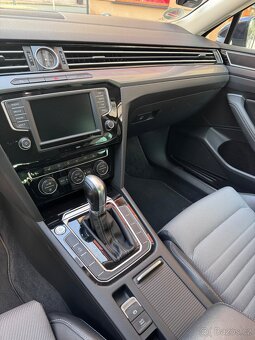 Volkswagen Passat Variant R-Line 1.4 TSI 110 kW DSG,r.v.2016 - 11