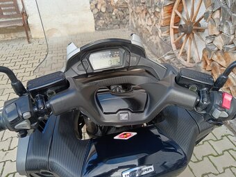 NC 750 D Integra - 11