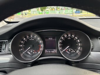 Škoda superb 2.0tdi 103kw - 11