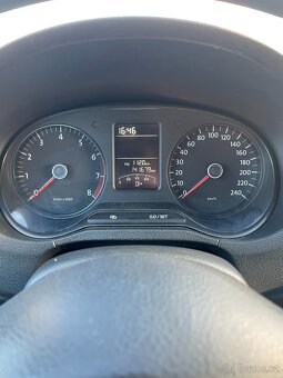 Volkswagen Polo - 11