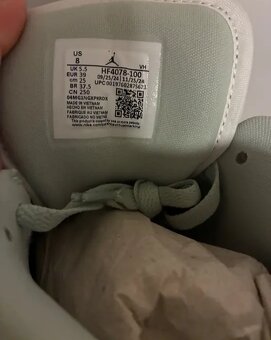 Air Jordan 1 Low tenisky, vel. 39 - 11