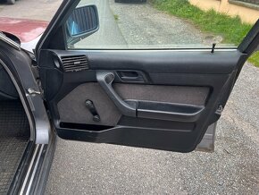 BMW E34 525TDS manuál - 11