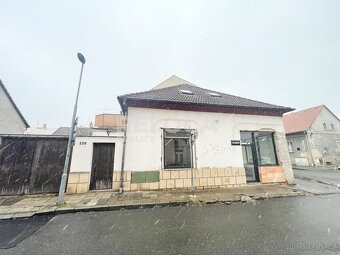 Prodej bytu 1+1, 40m2, Kladno, Švermov, Svojsíkova ul. - 11