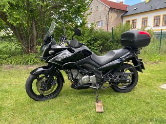 Suzuki DL650 V-Strom - 11