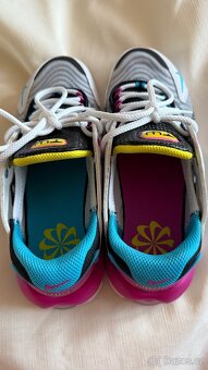 Botasky Nike air max tw vel. 39 - 11