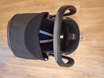 Autosedačka Chicco - 11