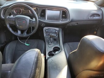 Dodge Challenger - náhradní díly - 11