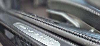 Porsche 911 997 Carrera 4S - 11