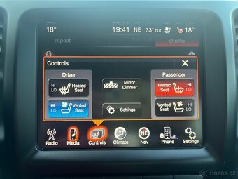 JEEP CHEROKEE 2.0D 125KW 4x4 -LIMITED-AUT-KUŽE-NAVI-TAŽNÉ - 11