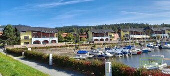 Apartmánový byt s terasou v 1. řadě u kotviště resortu Marin - 11