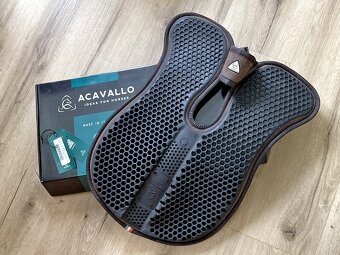 Tlumící dečka ACAVALLO Hexa gel s výkrojem na kohoutek, zesí - 11