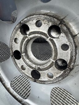 Sada originálních alu kol Audi R18 - 11