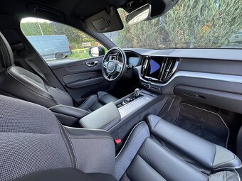 Volvo XC60 2.0B4 R-Design 4x4 ČR - 11