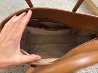 Michael Kors Beck hnědá kožená kabelka - 11