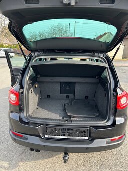 VW Tiguan 2.0 TDI 4x4 SERVISNí KNIHA - 11