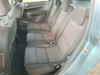 Peugeot 307 SW - 11