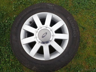 Ford Fusion - 11