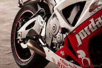 Suzuki GSX-R 600 2006 - 11