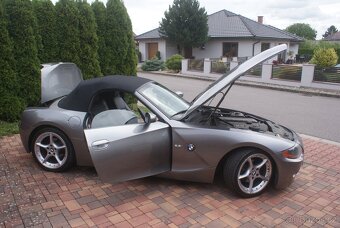 BMW Z4 2.5i (141kw) manuál, dovoz DE, XENONY, SUPER STAV - 11