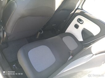 Renault Twingo 1.0  2017 57.000 km Nová STK - 11
