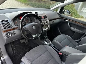 Volkswagen Touran 2.0 TDI 103kW DSG Xenony Šíbr ALU R18 Face - 11