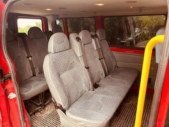 FORD TRANSIT L2H1 9MÍST BUS 2.2TDCI nafta , Rok Výroby 2011 - 11