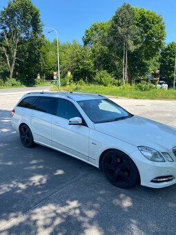 Prodám Mercedes e212 - 11