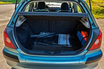 Honda Civic 1,6 V-Tec 81kW velice zachovalá - 11