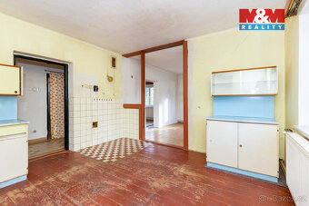 Prodej rodinného domu, 5+1, 969 m², Ledec u Choltic - 11