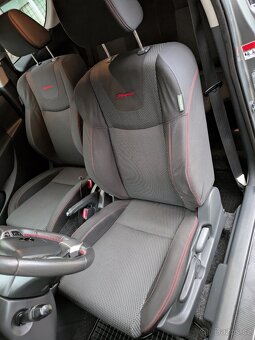 Suzuki Swift 1.6 Sport, 100kw, 2012, 148 tis. - 11