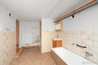Prodej rodinného domu v Jeseníku nad Odrou - 11