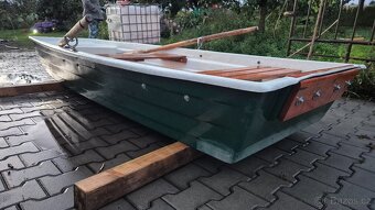 Laminátová pramice 3.6x1.25m - 11