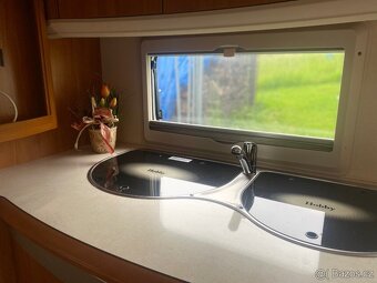 Karavan Hobby Excellent 560 – KLIMATIZACE, PŘEDSTAN, TOP - 11