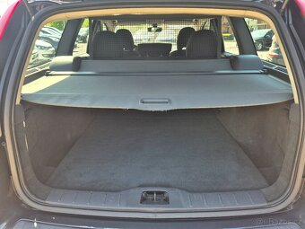 Volvo V50 1.6D,80KW,KLIMA,BEZ KOROZE,R.V.2010 - 11