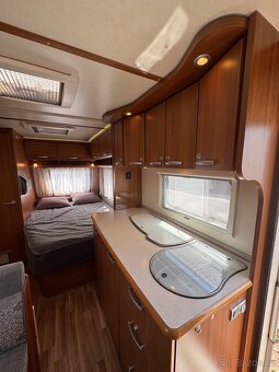 Karavan Wilk - 11