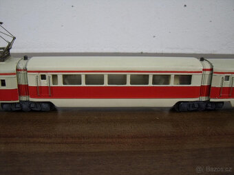 MÄRKLIN ST 800 rychlíkový vlak třívozový červenobéžový origi - 11