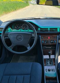Mercedes Benz E220 W124 62.600KM - 11