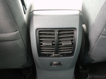Ford C-MAX 1,6 16V PDC,vyhřív.sklo+sedačky,poSTK - 11