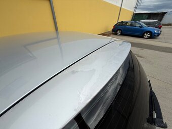 Volkswagen Golf 5 1.9 TDI - 11