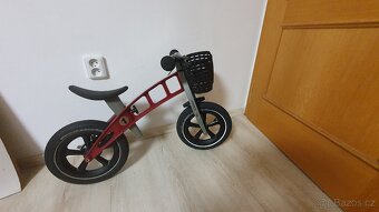 First bike, big apple s košíkem - 11