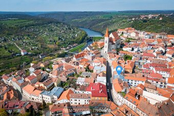 Zařízený byt 2+kk (možno 3+kk) přímo v centru Znojma - 11