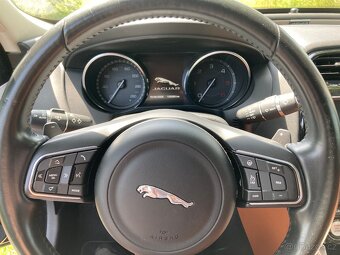Jaguar XE 2.0d 132kW - 11