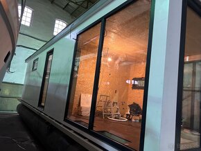 ECO hausbóty 10m, 12m/houseboats, nové - 11